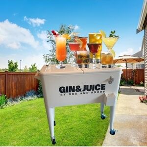 Outdoor Bar Cooler - White